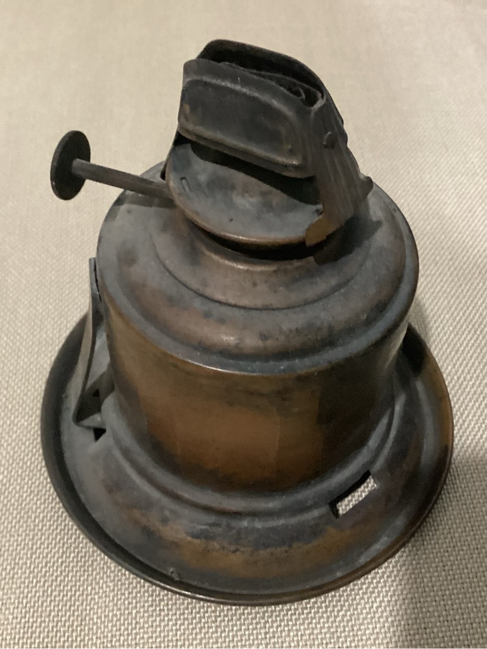 Antique Brass mining lamp marked “Dietz Convex” used by engineers in the mines - Picture 3 of 4